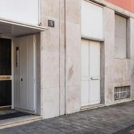 Loft In Zona Buonarroti Apartment