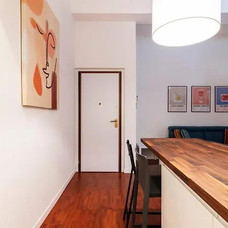 Loft In Zona Buonarroti * Milan